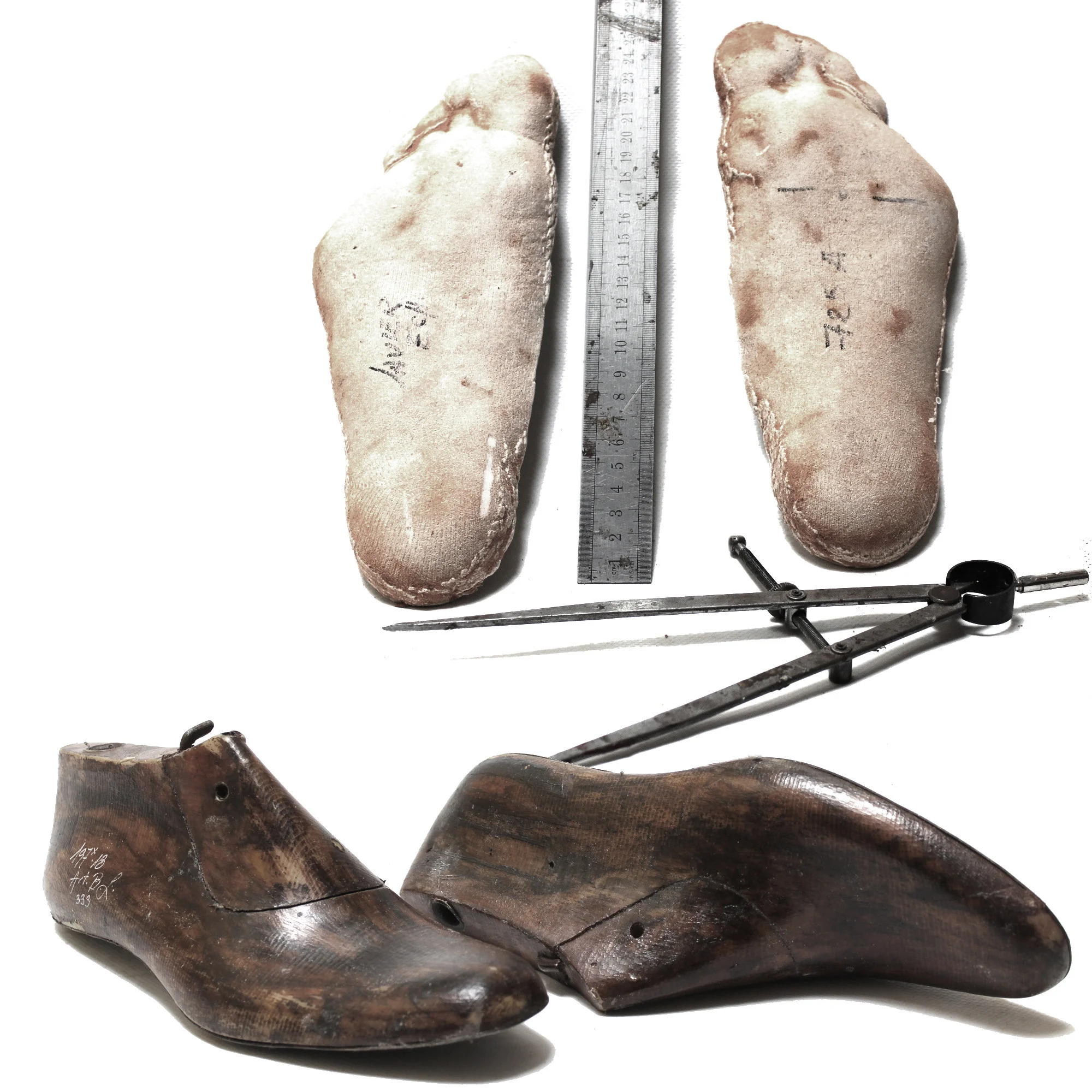 Made to Measure shoe fitting and measurement process