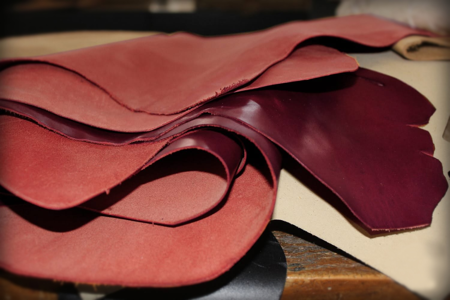 Burgundy boxcalf from Tannerie Du Puy